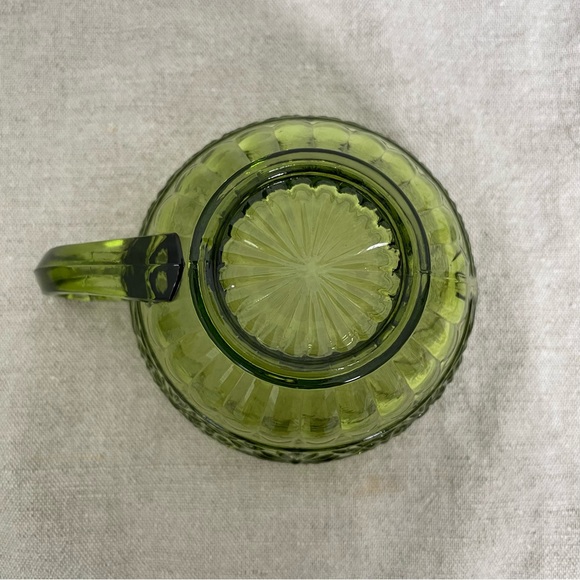 Indiana Glass Daisy Green Teacups Set of Two - Picture 3 of 3